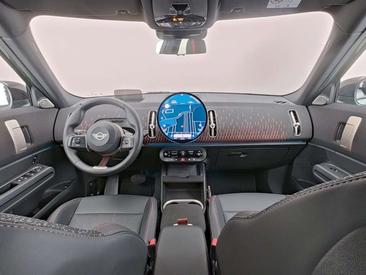 Mini Countryman Cooper E — photo 4