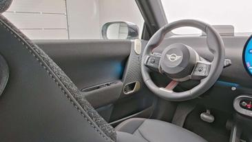Mini Cooper Electric Berline Cooper SE — photo 22