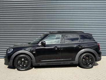 Mini Countryman Cooper SE ALL4 — photo 3