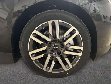 Mini Cooper Electric Berline Cooper SE — photo 10