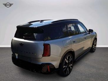 Mini Countryman Cooper SE ALL4 — photo 4