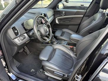 Mini Countryman Cooper SE ALL4 — photo 6
