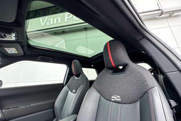 Mini Cooper Electric Berline Cooper SE — photo 9