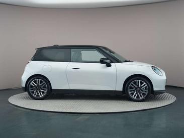 Mini Cooper Electric Berline Cooper SE — photo 6