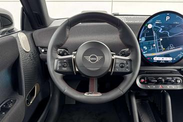 Mini Cooper Electric Berline Cooper SE — photo 11