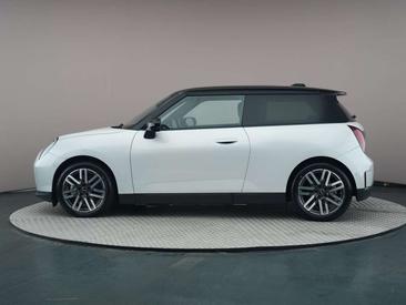 Mini Cooper Electric Berline Cooper SE — photo 7