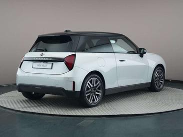 Mini Cooper Electric Berline Cooper SE — photo 10
