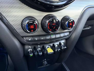 Mini Countryman Cooper SE ALL4 — photo 16