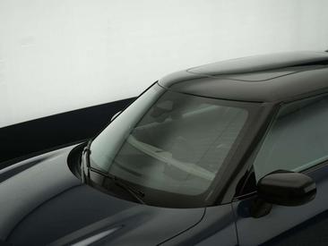 Mini Cooper Electric Berline Cooper SE — photo 23