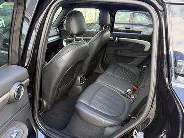 Mini Countryman Cooper SE ALL4 — photo 31