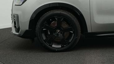 Mini Countryman Cooper SE ALL4 — photo 13