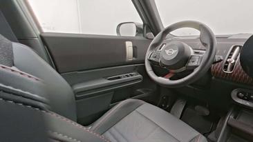 Mini Countryman Cooper SE ALL4 — photo 22