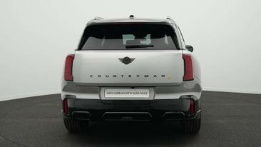 Mini Countryman Cooper SE ALL4 — photo 24