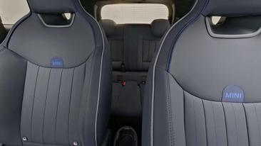 Mini Cooper Electric Berline Cooper SE — photo 26