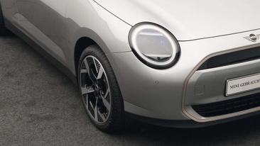 Mini Cooper Electric Berline Cooper SE — photo 17