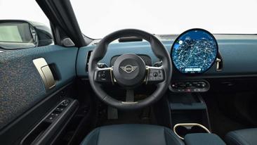 Mini Countryman Cooper SE ALL4 — photo 14