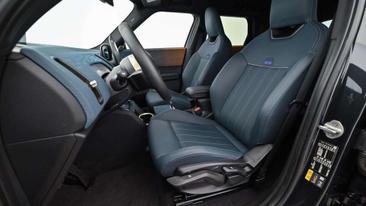 Mini Countryman Cooper SE ALL4 — photo 22