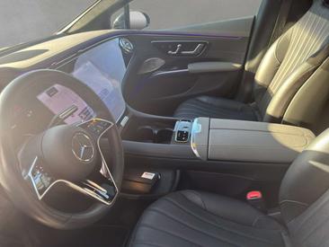 Mercedes EQS Berline 580 — photo 4