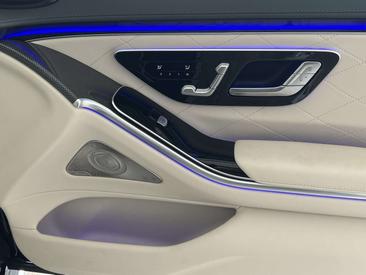 Mercedes Classe S Berline 580 E — photo 24