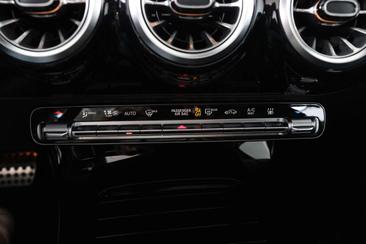 Mercedes Classe A Berline 250 E — photo 42