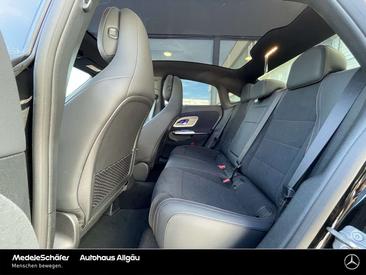 Mercedes CLA Berline 200 — photo 8