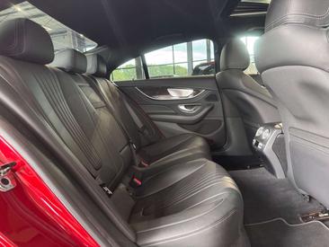 Mercedes CLS Berline 400 D — photo 30