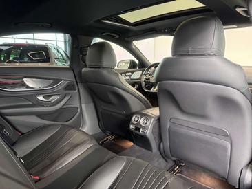 Mercedes CLS Berline 400 D — photo 31