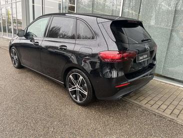 Mercedes Classe B Berline 200 D — photo 4
