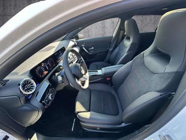 Mercedes Classe A Berline 200 D — photo 9