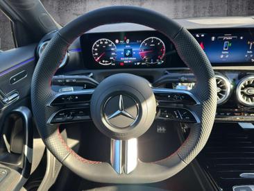 Mercedes Classe A Berline 200 D — photo 11