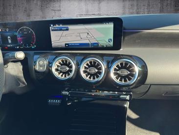 Mercedes Classe A Berline 200 D — photo 15