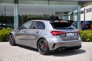 Mercedes Classe A45 AMG 45 — photo 15
