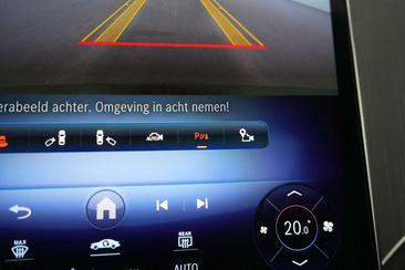 Mercedes EQE 300 PREMIUM — photo 33