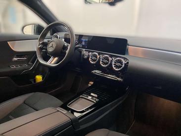 Mercedes Classe A Berline 200 D — photo 7