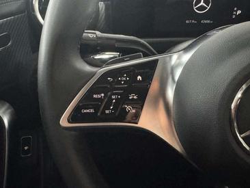 Mercedes CLA Berline 200 D — photo 9