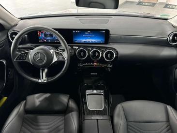 Mercedes CLA Berline 200 D — photo 15