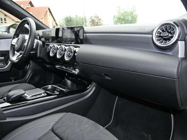 Mercedes CLA Berline 250 E — photo 14