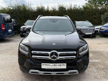 Mercedes GLB 200d — photo 2
