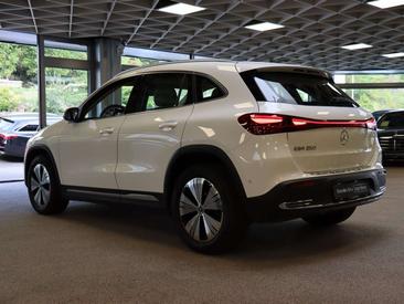 Mercedes EQA 250 — photo 5
