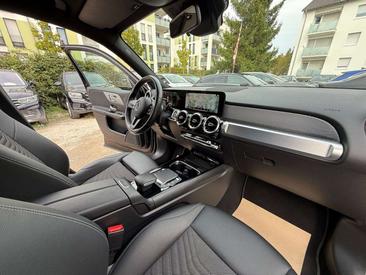Mercedes GLB 200d — photo 11
