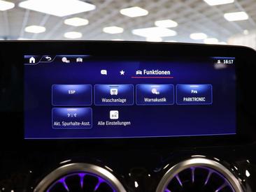 Mercedes EQA 250 — photo 16
