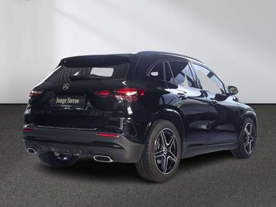 Mercedes GLA 200