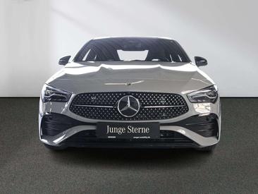 Mercedes CLA Berline 200 — photo 3