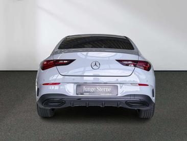 Mercedes CLA Berline 200 — photo 4