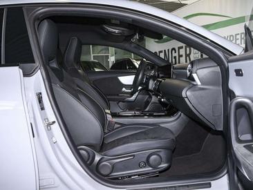 Mercedes CLA Berline 200 — photo 5