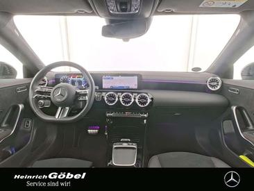 Mercedes CLA Berline 200 — photo 2