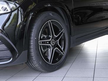 Mercedes GLA 200 — photo 7