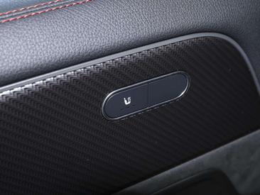 Mercedes GLA 200 — photo 8