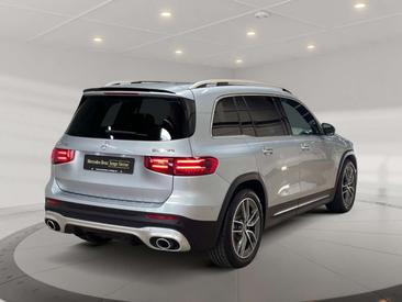 Mercedes GLB 35 4MATIC — photo 2