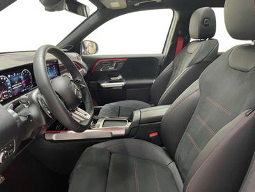 Mercedes GLB 35 4MATIC — photo 7